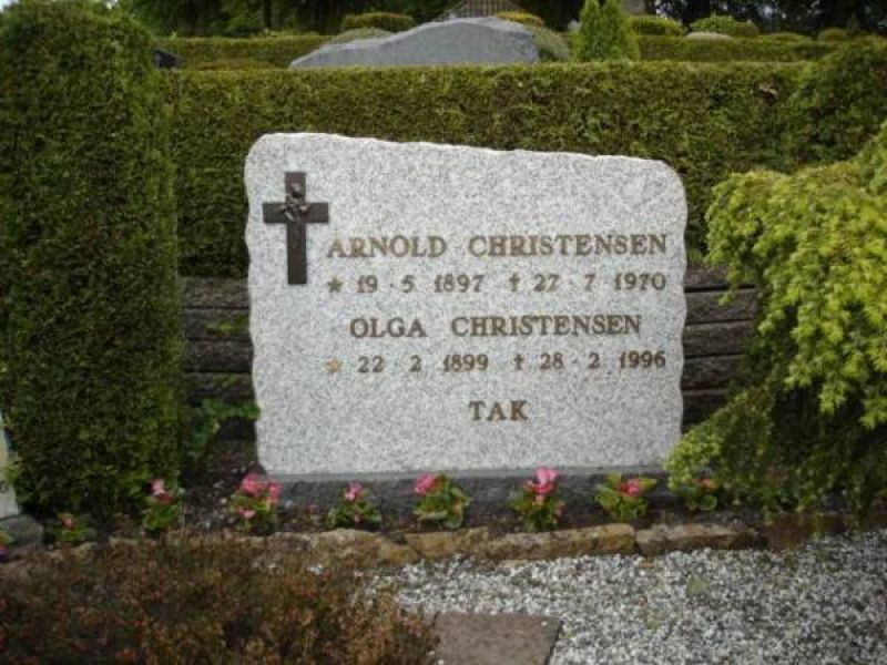 Olga Christensen .jpg